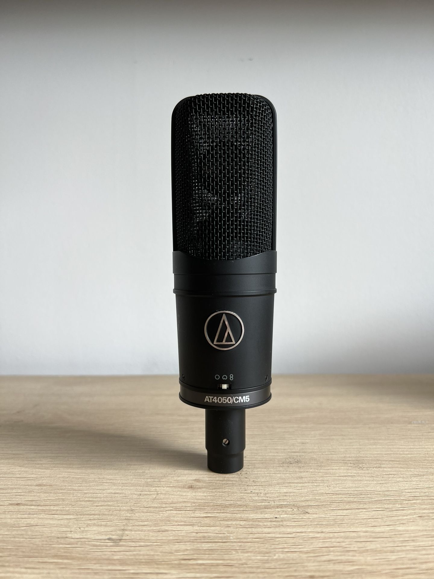 Audio-Technica AT4050/CM5 Condenser Microphone With Carrying Case