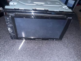 Pioneer double din Bluetooth/ touchscreen