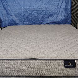 King Size Mattress (Colchón King Size)