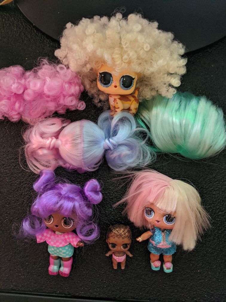 LOL Dolls and wigs lot