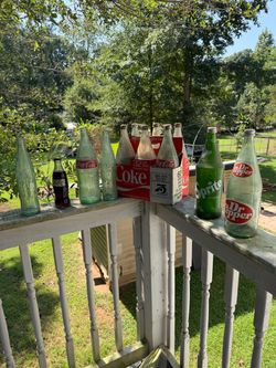 Coca-Cola bottle hold