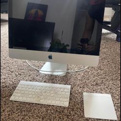 Apple DeskTop 