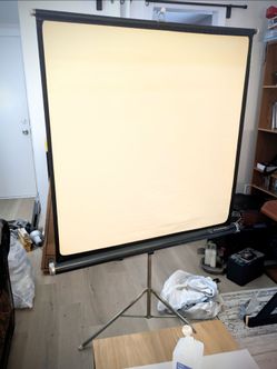 Aurora Projector Screen