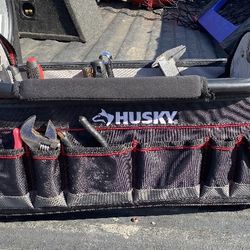 Husky pro jobsite tool bag with miscellaneous tools, pick up only located in Orting 
