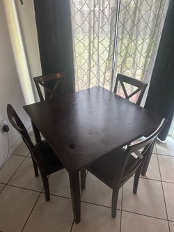 Kitchen Table and Chairs
