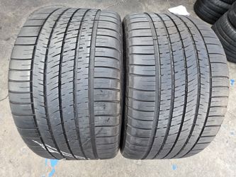2 USED TIRES MICHELIN 275/40/20