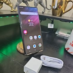 Unlocked Samsung Galaxy S22 Ultra 