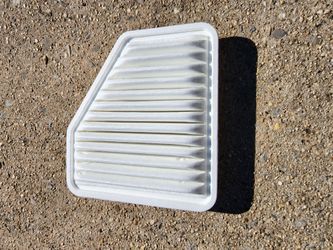Air Filter For A Rav4