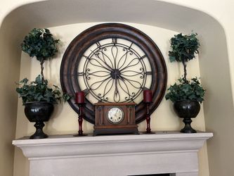36 inch working clock great shape