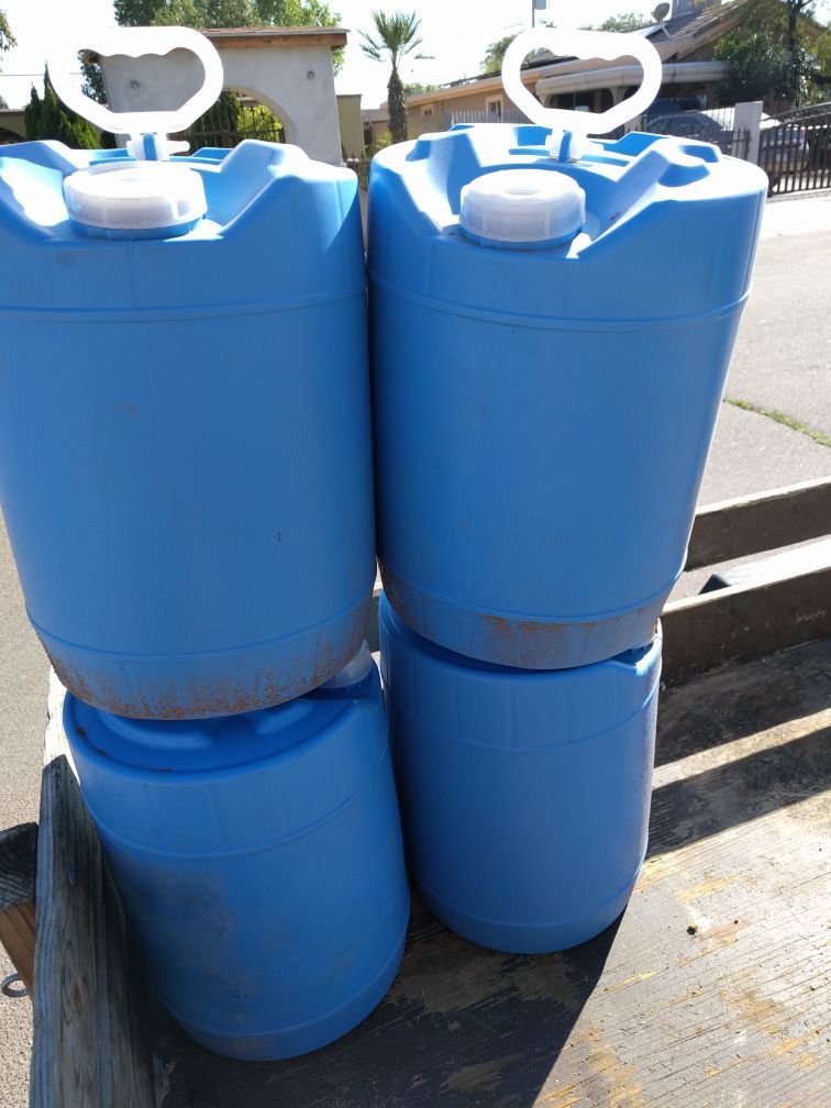 5 gal. FOODGRADE water storage containers 12.50 ea. for Sale in