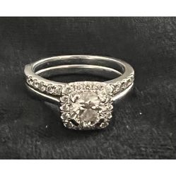 Women’s Wedding Ring set Size 6