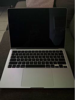 MacBook Air M5