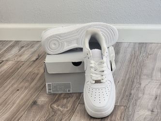 Air force 1s size 8