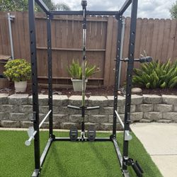 Power Rack W/ Lat Pull Down
