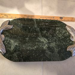 Stunning Charcuterie Board NEW!!! never Used!!