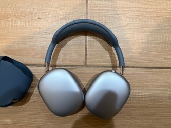 Apple AirPods Max - Sky Blue - USB-C