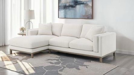 New sectional Boucle