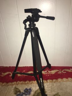 SunPak 5858D Tripod