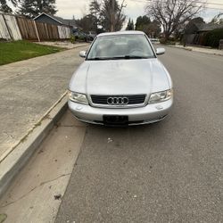 Audi A4 1999 2.8 V6 – Manual – Proyecto