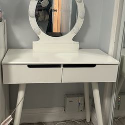 Makeup Vanity