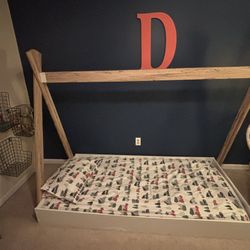 Montessori Twin Floor Bed & Mattress 