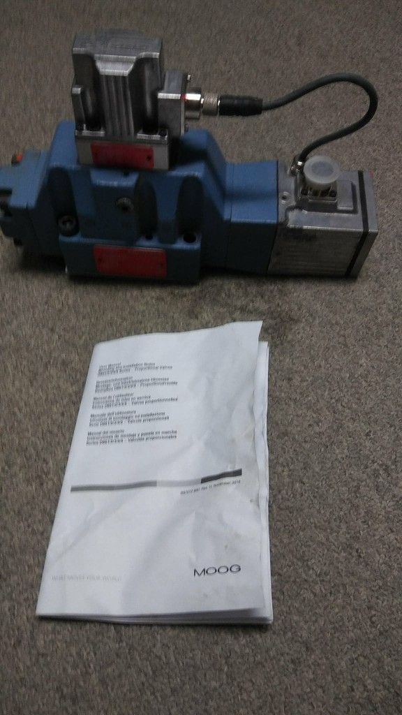 D-71034 boeblingen Moog valve