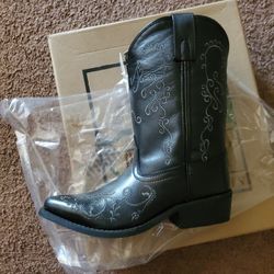 Girls Smokey Mountain Boots Size 2