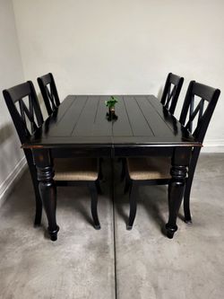 Black Wood Table 4 Chairs Good Condition