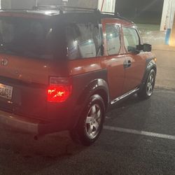 2004 Honda Element