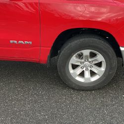 2024 Ram 1500 ETorque (only Selling Body Parts )