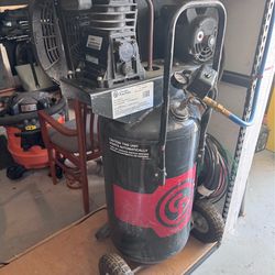 Chicago Pneumatic 26 Gallon Air Compressor – 2HP (Runs Great)