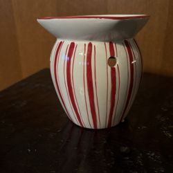 Yankee Candle Christmas Striped Tart Burner 