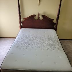 Queen Size Bed And Dresser