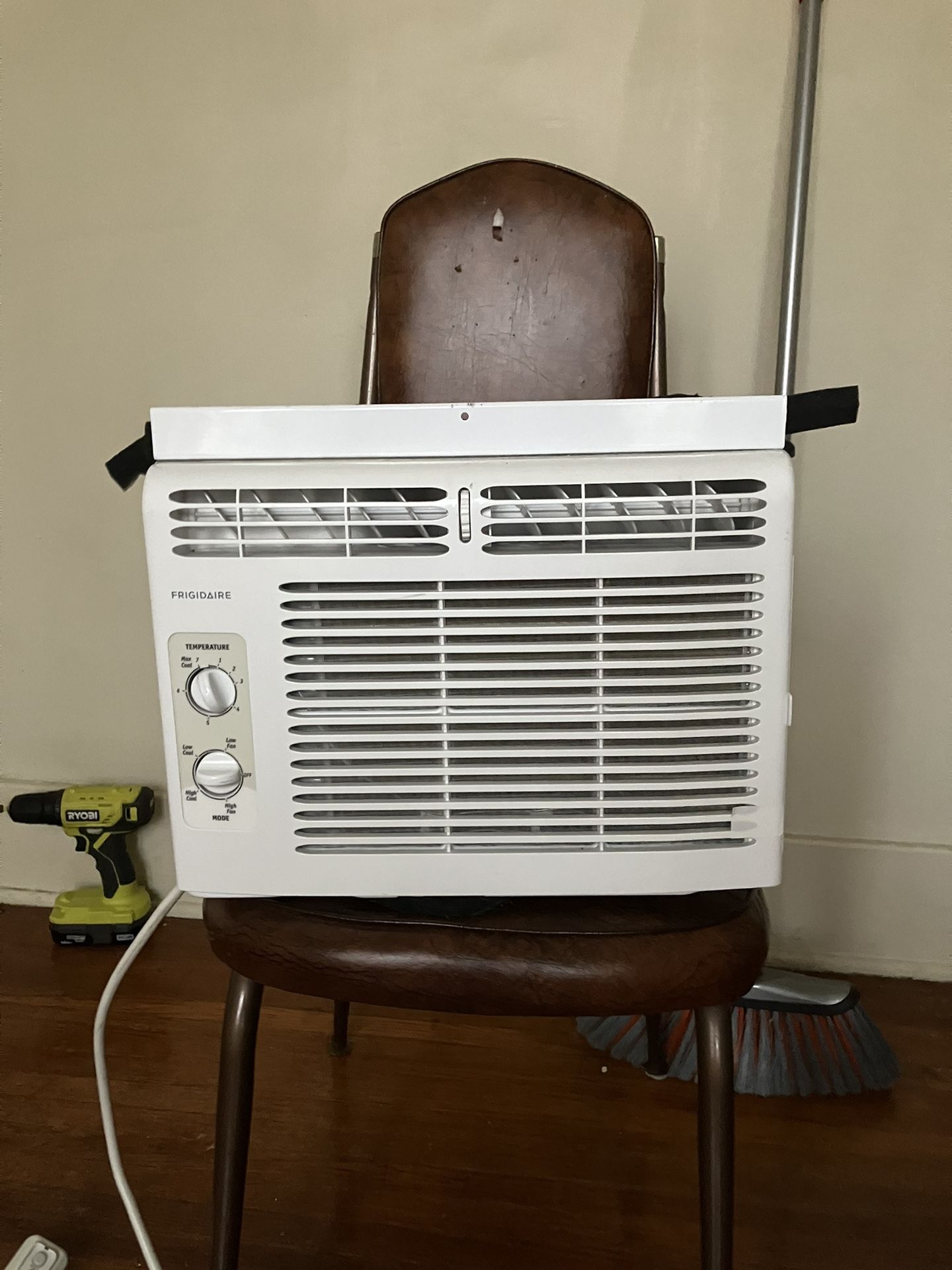 Window Air Conditioner