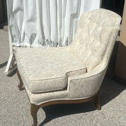 Slipper Chair