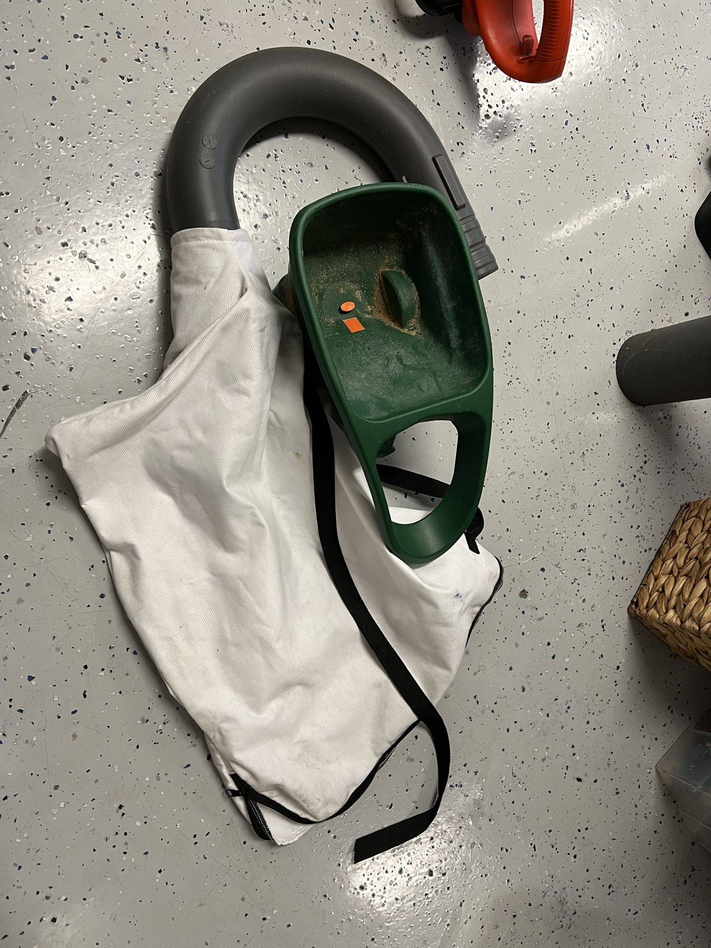 Fertilizer Spreader FREE!