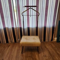 Vintage MCM Butler Valet Wardrobe Chair For Clothes Wardrobe 
