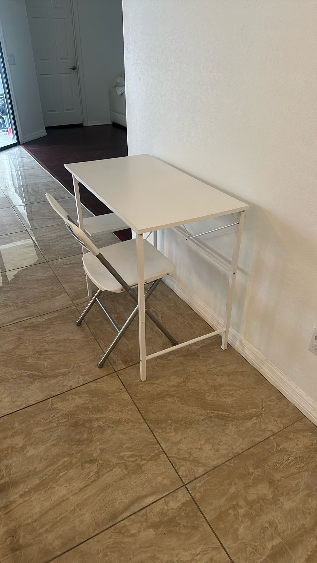 Desk With Chair