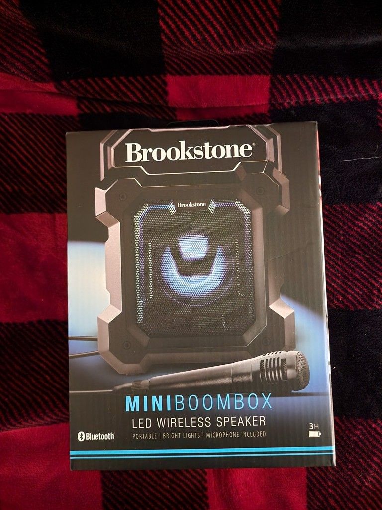 Brookstone Boombox
