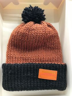 [BRAND NEW] HKF102-1 Meticulously Handmade Reversible Merino Wool Beanie - Unisex