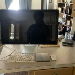 Apple 27-inch Monitor 2560 x 1440 LCD (Thunderbolt Display A1407)