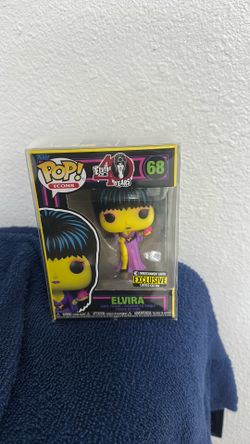 Elvira Funko Pop