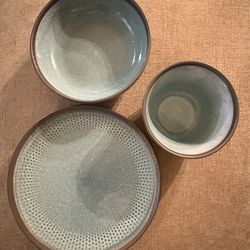 Pfaltzgraff — Maddox 24 Piece Dinnerware Set