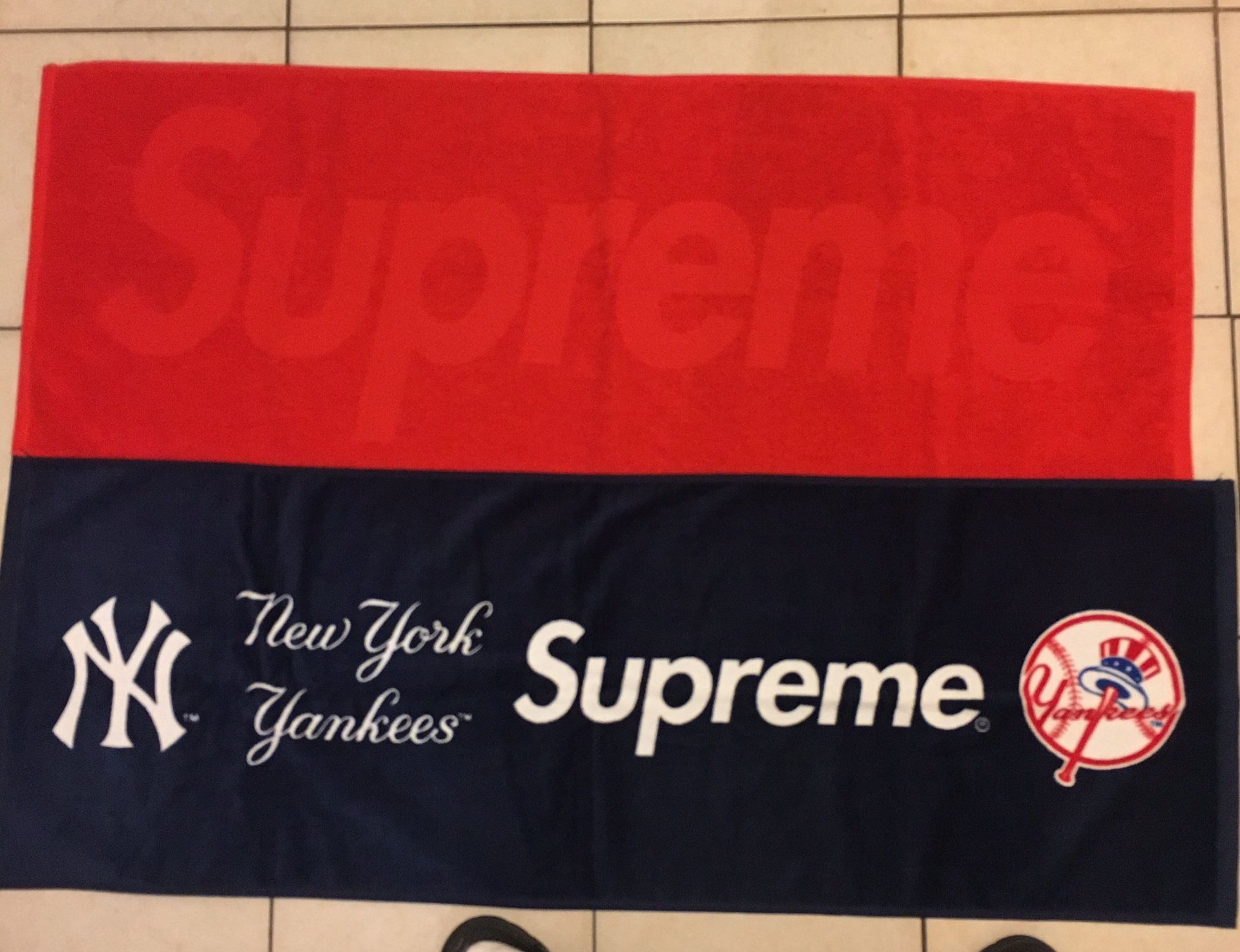 Supreme Hand Towels // Supreme Terry Logo Towel Red SS18 & Supreme