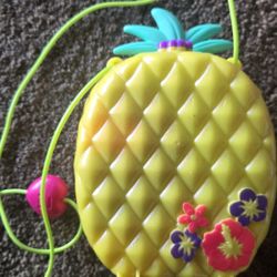 POLLY POCKET PINEAPPLE TOY SET 