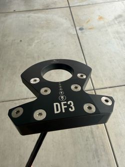 L.A.B golf putter