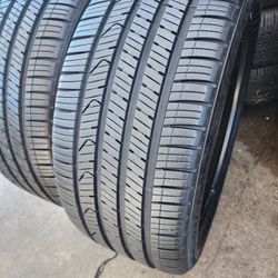 2 Tires Used 255/40r20 Pirelli Scorpion Zero AS Plus 