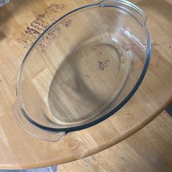 Glass Oval Dish 