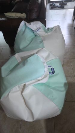 2 boat beanbag chairs