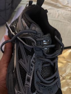 Off white be right back